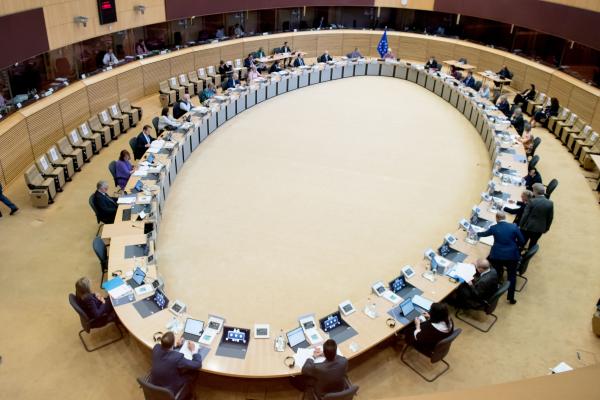 Dagsorden for Kommissionens møde
